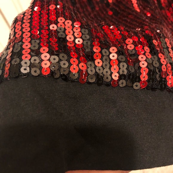 HOLIDAY SEQUIN TOP-NEW - Picture 8 of 8
